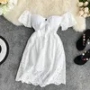 Mulheres praia vestido moda verão sexy esvaziamento fora off ombro branco feminino solto uma linha robe vestidos mujer vestidos casuais