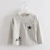 Langarm Star Baby Jungen T-Shirts Bottoming Shirts Grau Schwarz Kinder T-Shirts Shirts Sweatshirts Kinder Kleidung Mode Tops 210413