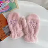 Rękawiczki sportowe 2022 Kobiety zima urocze puszyste niedźwiedź pluszowe miękkie rękawiczki bez palców na zewnątrz grube ciepłe jazda na nartach w koreańskim stylu