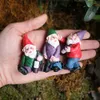 Miniatyr Garden Gnome Figurines Rolig Mini Gnomes Elf Figur Micro Resin Fairy Garden Dwarf Kit för Terrarium Bonsai Dekoration 210727