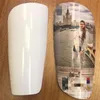 Sublimação Futebol Shin Guard Outras Artes e Artesanato PVC Transferência Térmica Messi Perna de Futebol Treinamento Ferramentas Esportes Ferramentas Branco Em Branco Customizado Crianças Presente A02