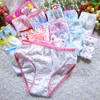 Trosor 12pcs / lot girl cotton bricks söta blommor baby barn underkläder storlek 110-150 för 3-12t