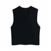 Femmes élégantes Polyester pull gilets mode dames solide tricoté hauts Streetwear femme Chic noir col en v réservoirs 210427