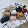 Bolso cruzado 2021 con cadena para mujer, bolso de mano de diseñador de cuero Pu, bolso de hombro tipo bandolera y monederos, bandolera de marca a la moda para mujer