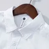 Camicia a maniche corte stile Safari per uomo Estate Nuovo 100% cotone Casual Colletto rovesciato Top Uomo Stampa bianca Abbigliamento 210421