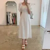 KOREJPAA Mulheres Vestido Coréia Chic Simples Gentil Elegante Quadrado Colar Laço Com Bolha Plissada Mangas de Bolha Vestido 210526