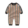 Born Baby Boy Girl Clothes 0 tot 3 6 9 12 Maanden Voetveren Zuigeling Winter Overalls voor Kinderen S Outfit Kleding 211101