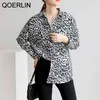 Retro Leopard Print Tops Shirts Women Sexy Temperament Fashion Long Sleeve Shirt Ulzzang Harajuku Loose Casual Blouse 210601