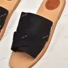 2021 тестовые детские тапочки из крестообразной ткани с принтом, летние широкие туфли на плоской подошве для девочек, роскошные дизайнерские сандалии из парусины7310744