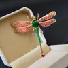 Pins, broscher Cindy Xiang Ankomst Stora vackra Dragonfly för Kvinnor Insekt Smycken Mode Emalj Pin 8 Färger Tillgänglig Present