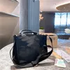 대용량 도시 가방 쇼핑 가방 여성 고급 디자이너 핸드백 여행 및 사무실 어깨 핸드백 고품질 하드웨어