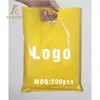 200 st Anpassad shoppinghandtag Plastpåse / Present Plast Förpackning Väska för plagg / tryckt kampanjväska 210402