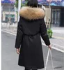 女性の毛皮のファックスコートパーカーロングレディース2021全体の皮革ライナーアライグマ犬の襟の冬