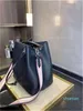 أزياء السيدات أكياس الفاخرة جودة الرباط دلو حقيبة يد حقيبة الكتف crossbody حقائب جلد البقر الأصلي سلسلة واحدة إغلاق 3025