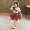 Teen Girls Kläder Plaid Pattern Outfits Dot Heart Tshirt + Kjol Barn Kläder Tjej Sommar Barn 210527