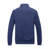 秋のジャケットの男性春のカジュアルなアウターウェアレトロな襟黒青いビジネスコート男性の大学ビンテージ210909