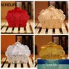 50st / Lot European Style Hollow Out Lace Wedding Box Candy Box Present Bonbonniere Bröllop Favor Boxes Fabrikspris Expert Design Kvalitet Lagen stil Original