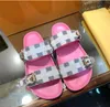 Moda Kadın Sandalet Bayan Platformu Gingham Terlik Kahverengi Kırmızı Siyah Pembe Kızlar Plaj Slaytları Çevirme Maskeleri Ile Mules Loafer