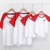 Summer Family Look Abiti coordinati T-shirt Abbigliamento Madre Padre Figlio Figlia Bambini Bambino Amorevole Cuore 210429