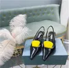 2022 Designers Stiletto Talons Hauts Qualité En Cuir Lettre Sandales Noir Femmes Chaussures Banquet Styliste Robe Dames Sandale Chaussures D'été Avec Boîte EU35-40