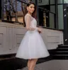 Una linea Sheer Sweetheart Abito da sposa 2022 Perle squisite Lunghezza al ginocchio corto Abiti da sposa da spiaggia Custom Made Vestido De Noiva Mariage