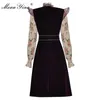 Mode Designer Dress Spring Women's Dress Stand Collar Broderi Ruffles Floral-Print Långärmad Velvet Klänningar 210524