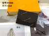 Femmes portefeuilles créateurs de mode Luxury Purse Cluth Top Quality Brand Men Wallet Pochette Passport Holder Card Pu Leather Whole1387542