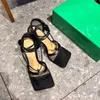 Vrouwen Jurk Schoenen Mode Kant Hoge Hakken Luxe Designer Sandalen Mesh Gaas Holle Stiletto Sexy Square Sandal XX-0191