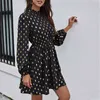 Złota Polka Dot Winter Black Dress Women Turtleneck Wzburzyć Vintage Ladies Office Basic Sukienka z długim rękawem elegancka sukienka 210415