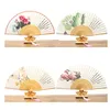 Vintage Party Favor Silk Folding Fan Retro Kinesisk Japansk Bamboo Fold Tassel Dance Hand Fans Hem Dekoration Ornament Craft Present