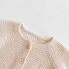 Frühling und Herbst wilder Kindermantel einfarbig langärmelige Strickjacke Baby-Kleidung Mädchen-Kleidungsset 210702