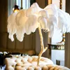 Nordic Ev Dekorasyon Devekuşu Tüy Kat Lambası Modern Lüks Bakır Kat-Lambalar Oturma Odası Otel Sanat Dekor Ayakta Işık