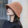 Beanie/Skull Caps Kvinnors Autumn and Winter Cap Warm Woolen Fisherman's Hat Lamb Wool AllMatch Solid Color Painter Outdoor Sunscreen Lady de