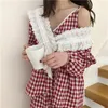 Plaid Lace Gentle Tre-Piece Passar Chic Kvinnor Söt Fashion Sleepwear Loose Pyjamas Fresh Home Passits 210510