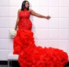 Rote kaskadierende Rüschen Meerjungfrau Hochzeitskleid 3D-Spitzenapplikationen Stehkragen Kurzarm Brautkleider De Soiree Plus Size Couture Perlen Maßgeschneidert