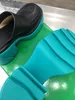 Yüksek Kontrast Renkli Kadın Yuvarlak Terlik ile Kalın Kırmızı Kabarık Terlik Tabanlar Gerçek Deri Üst Yarım Paketi Muller Ayakkabı Tam Paket