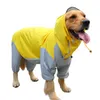 حيوان أليف صغير كبير الكلب معطف المطر مقاوم للماء للبذمة معطف المطر معطف غطاء غطاء محرك السيارة لابرادور Golden Retriever 2021 ملابس