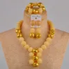 guld halsband afrikanskt beige simulerad pärla nigerianska bröllop set kostym afrikanska smycken set zz05 h1022