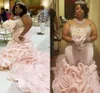 Luksusowe różowe sukienki ślubne z syreną 2024 Krzyki Sweetheart Kryształowe suknie ślubne plus size marszki Dubai szata de Mariee vestidos noiva