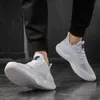 Scarpe da uomo 2021 Sneakers Trendy Bianco traspirante Uomini Original Casual Light Walking Big Size 47 Man Tennis Scarpe Zapatillas Hombre H0901