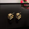 Hoop Huggie Gold Color Small Metal Earrings For Women Multi Layers Circle Square C Shape Geometric 2021 Trendy Fashion Jewelry3288235