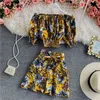 NEPLOE VINTAGE PRINT SLIM 2 STKS Dames Set Slash Hals Schouder Strapless Blouse + Hoge Taille Heup Wide Leg Shorts Holiday Suit 210423