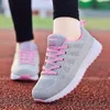 Scarpe sportive traspiranti da donna casual con lacci alla moda Scarpe vulcanizzate da passeggio ultraleggere e confortevoli