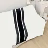 Siyah Beyaz Kaşmir Battaniye Şal Sıcak Rahat Örgü Battaniyeler Halı Taşınabilir Yetişkin Çocuk Kanepe Yatakları260b