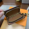 Fashion Keychain Buckle Bag Car Keychains Handgjorda läder Män Kvinnliga kedjepåsar Pendant Acces Louisely Purse Vouttonly Crossbody Viutonly Vittonly 21ua