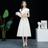Verão Meio-comprimento Jovem estilo chinês vestido escritório senhora sem mangas joelho-comprimento v-pescoço regular 210416