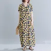 Johnature Letnia Sukienka Drukuj Krótki Rękaw V-Neck Koreański Luźny Wygodny Plus Size Kobiety Vintage Retro Sukienki 210521