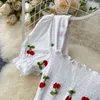 Robe fraise cerise Kawaii broderie manches bouffantes robe femmes Vintage blanc col carré robes de plage 2021 vêtements coréens X0521