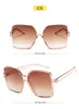 Vintage överdimensionerade fyrkantiga solglasögon Kvinnor Fashion Mirror Black Sun Glasses Men Shades Female UV Protection Lady Eyewear