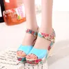 Vrouwen sandalen zomer platform wiggen schoenen casual vrouw bloemen hoge hakken open teen dames sandalias zapatos mujer